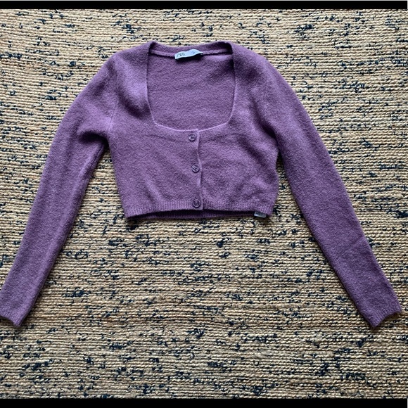 NWOT Purple cropped knit sweater by Zara - Picture 5 of 7